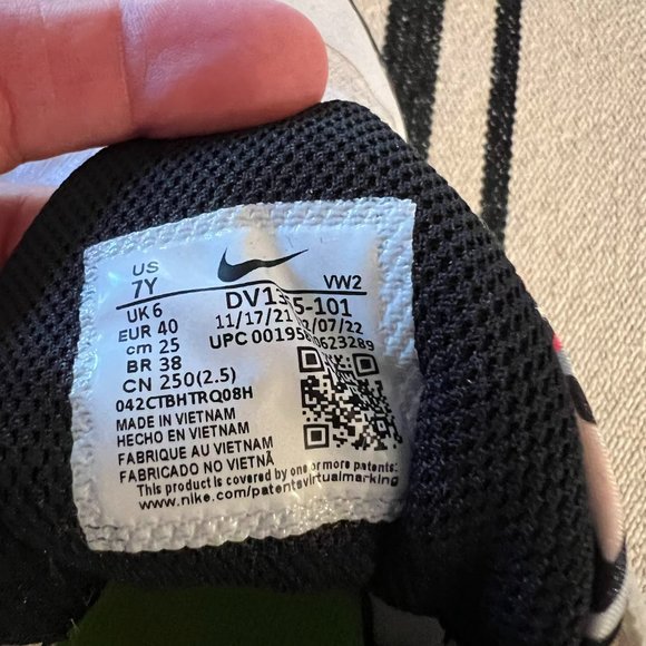 Nike Air Zoom Crossover GS Sprinkle Swoosh Kid Basketball DV1365-101. Sz 7Y - Picture 2 of 10